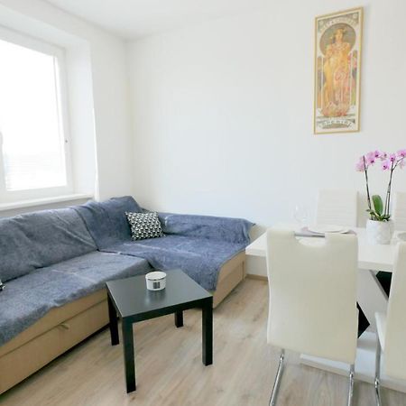 Apartman U Louckeho Klastera 2 Plus Kk Znojmo Exterior photo